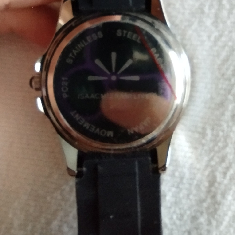 Watch - Picture 2 of 5